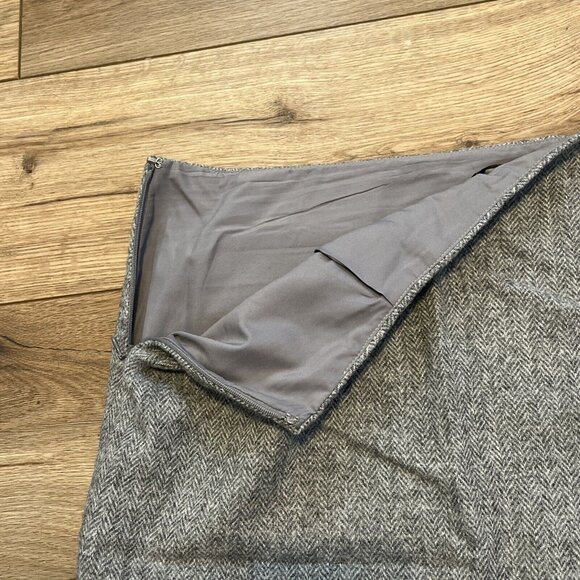 Talbots Pencil Skirt SZ 12 Wool Blend Gray Knit Side Zip Lined - Picture 8 of 8